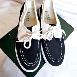 Lauren Ralph Lauren brand "Ralph in two-tone" The Breeana Canvas shoe size 10.